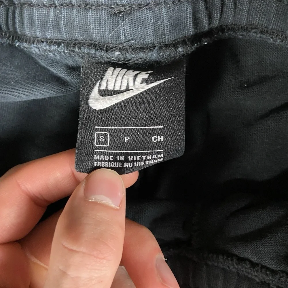 Nike Sweatpants Size Small Black‎ Activewear Drawstring Tapered Leg Swoosh Logo